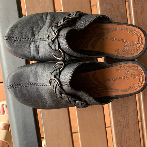 Bare Traps Quarter Black Clogs Mules-Y2K-Leather-Women’s-Size 9M-Comfort - Picture 7 of 8